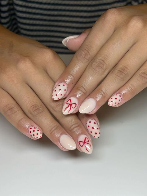 valentine's nail-inspo